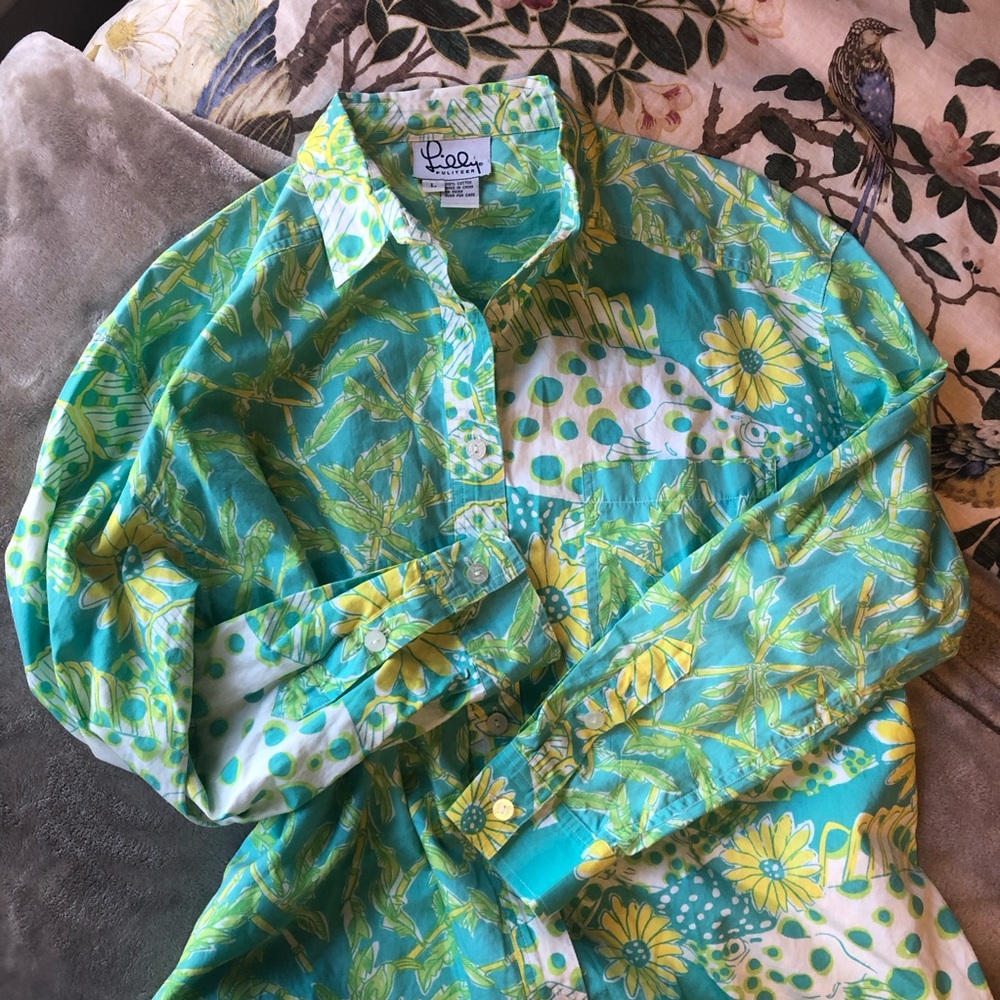 Vintage Lilly Pulitzer White Label shirt